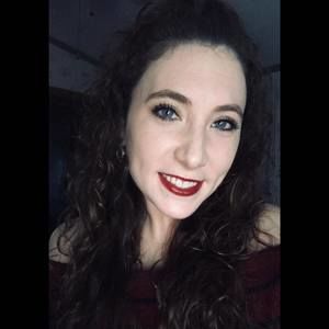 Meet your Posher, Jacy